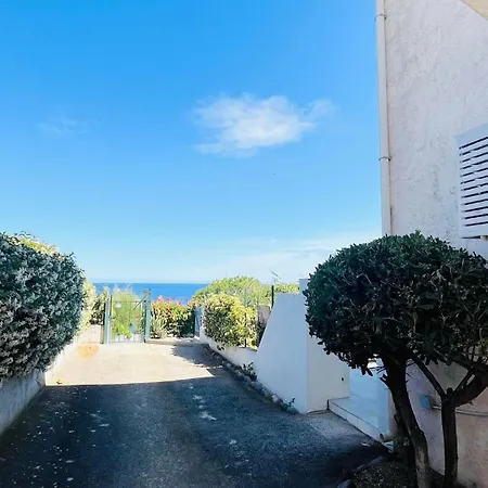 Apartment Les Rochers