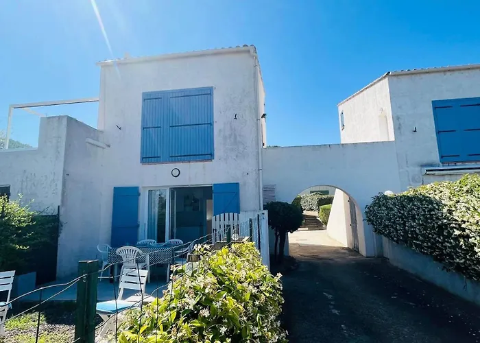 Les Rochers Кальви